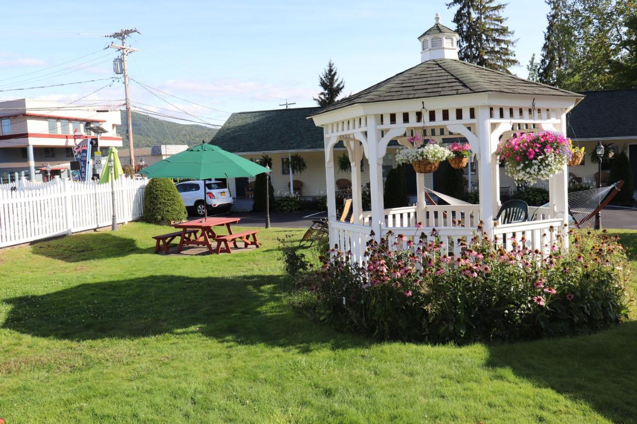 The Heritage Of Lake George Exterior foto