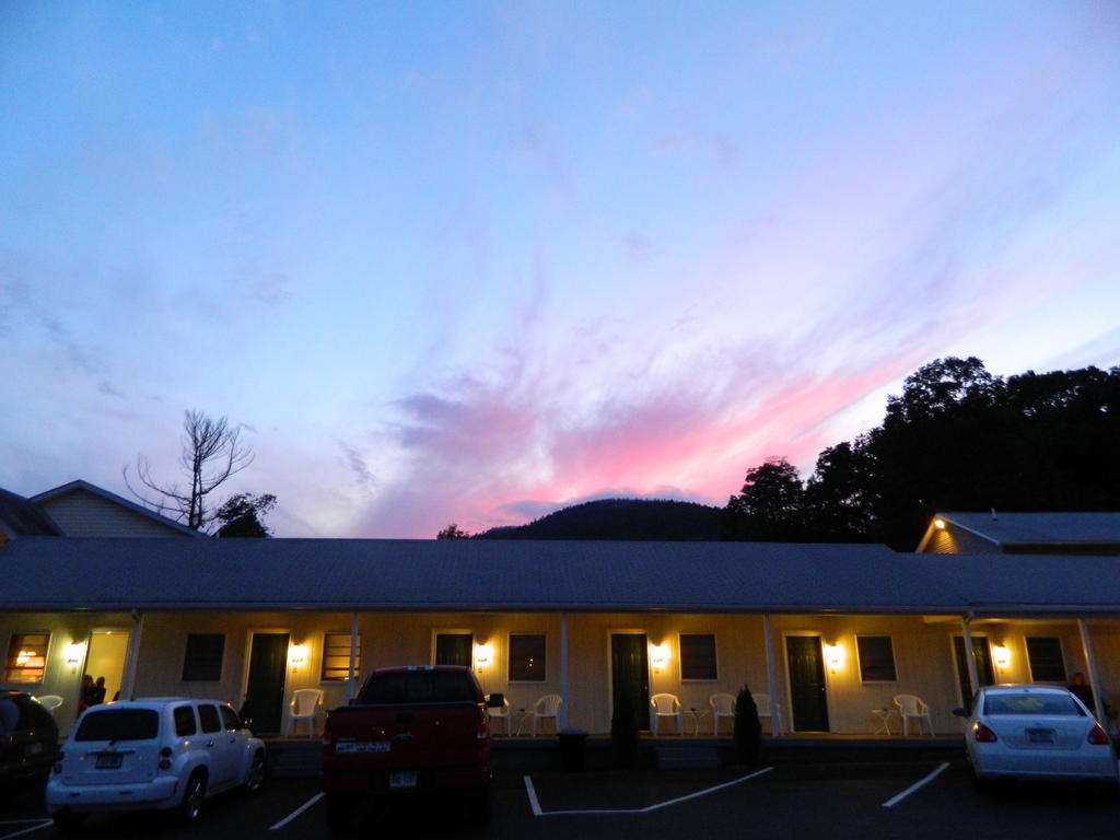 The Heritage Of Lake George Exterior foto